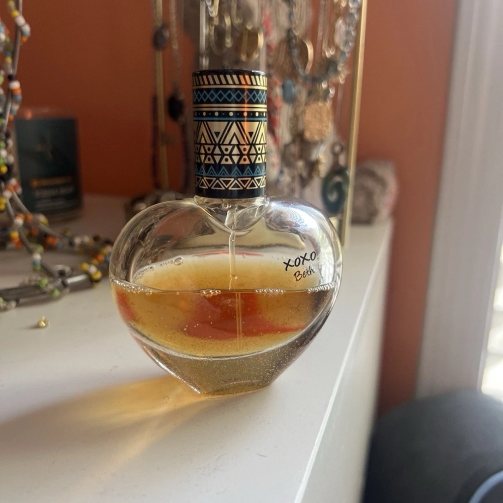 Discontinued Bethany Mota Aeropostale perfume